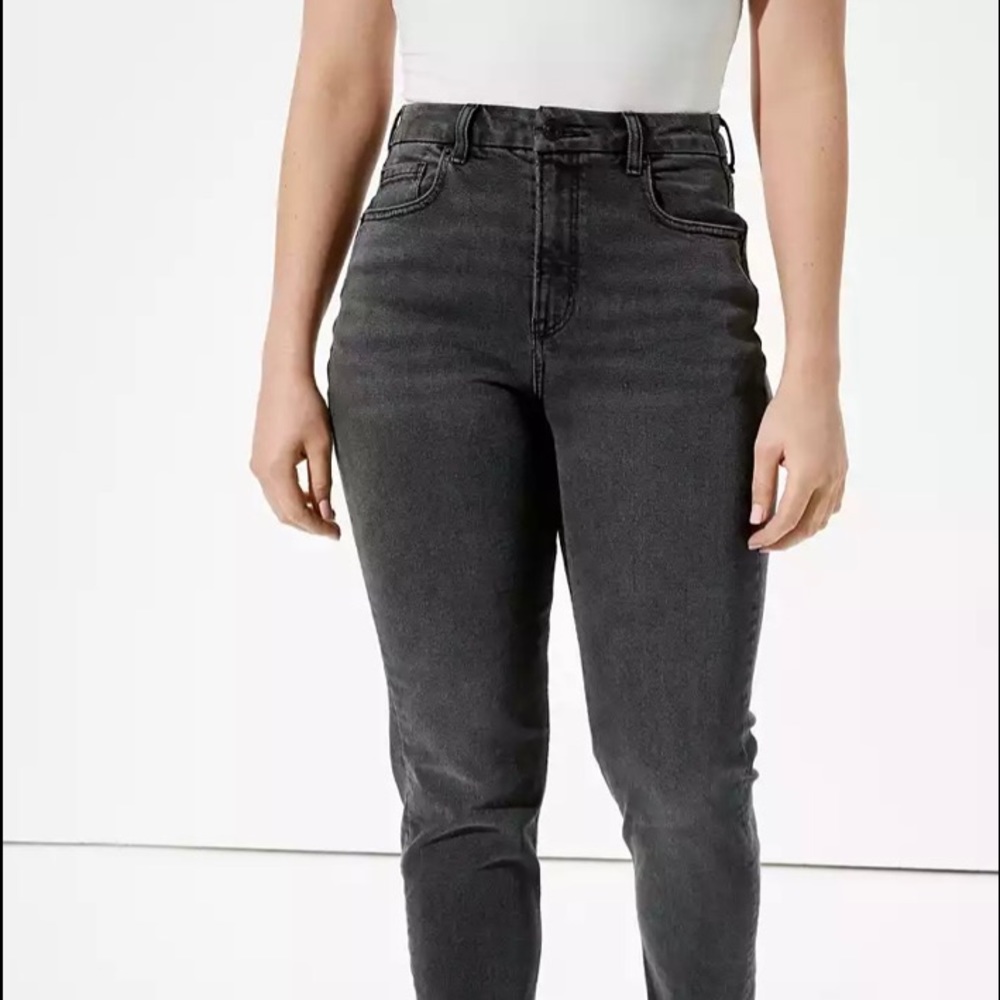 American Eagle Mom Jeans